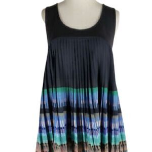 Delatta from Anthropologie Pleated Top Size XS